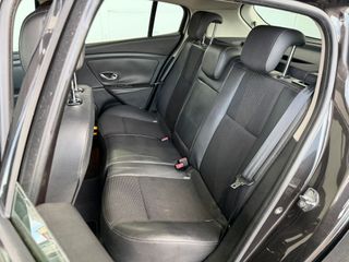 RENAULT MEGANE 1.9dCi 130CV MANUAL 5PT 5PZ