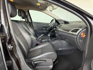 RENAULT MEGANE 1.9dCi 130CV MANUAL 5PT 5PZ