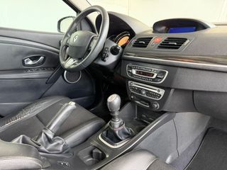 RENAULT MEGANE 1.9dCi 130CV MANUAL 5PT 5PZ