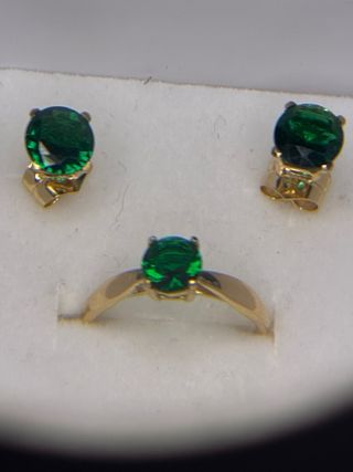 Anillo y Pendientes Oro 18k Esmeraldas Muzo