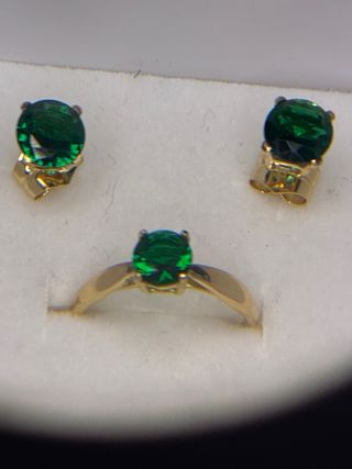Anillo y Pendientes Oro 18k Esmeraldas Muzo