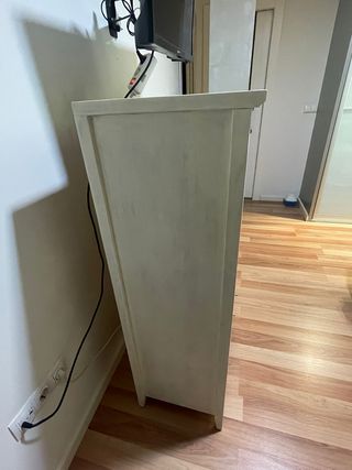 Aparador de madera beige y gris