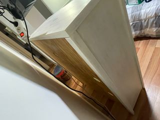 Aparador de madera beige y gris