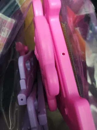 Litera para muñecas rosa y morada