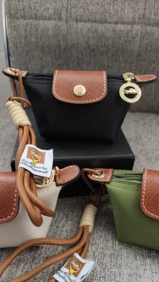 Monedero Longchamp Beige, Negro y Verde