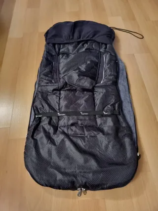 Saco para silla de bebé con jirafa