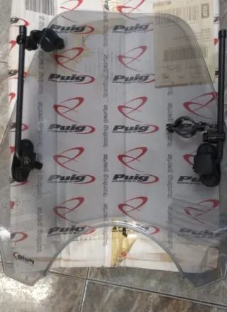 Suzuki Marauder 250cc Negra y cúpula Puig nueva.