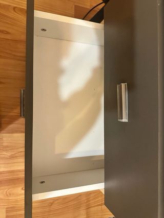 Mesita de noche 2 cajones