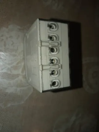 Relè Finder 26.04 230V 10A