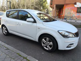 KIA Ceed 2011