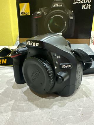 Nikon D5200 Kit Cámara Digital