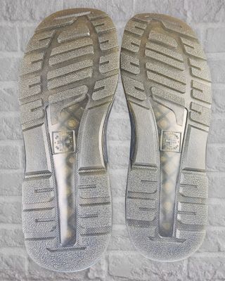 Dr. Martens Crewson Nubuck Hombre Negras Nuevas