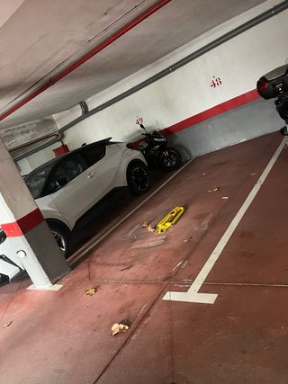 Plaza de Garaje muy bien ubicada 13X3