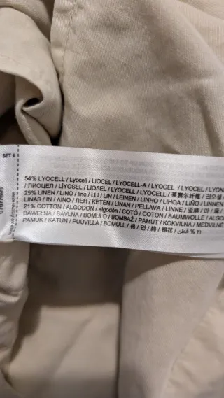 Americana beige de lino sin estrenar, con etiqueta