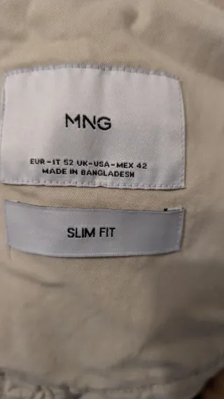 Americana beige de lino sin estrenar, con etiqueta