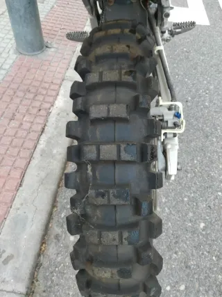 Suzuki RM-Z 450 Cross - Parada por Lesión