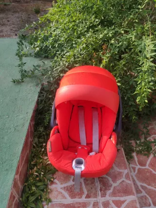 Silla de coche de bebé