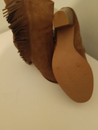 Botines Gioseppo Marrones con Flecos