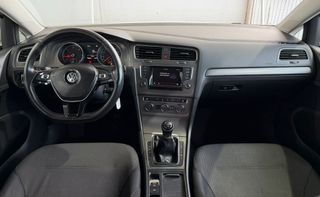 VW GOLF ADVANCE 1.6TDi 105CV MANUAL BlueMotion