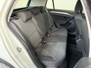 VW GOLF ADVANCE 1.6TDi 105CV MANUAL BlueMotion