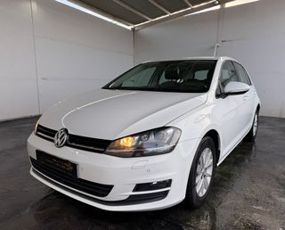 VW GOLF ADVANCE 1.6TDi 105CV MANUAL BlueMotion