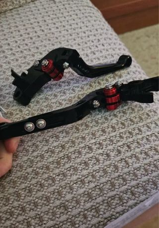 Manetas Freno y Embrague BMW F900XR Negras/Rojas