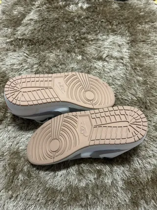 Zapatillas Nike Air Jordan 1 Low Gris Blanco