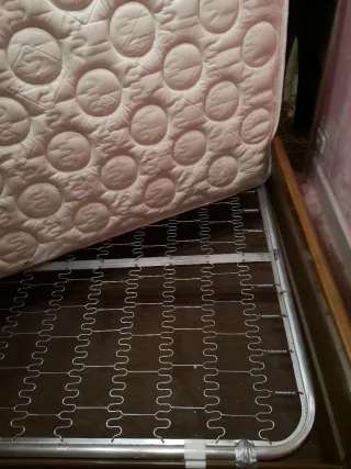 Cama Matrimonio Tela y Madera