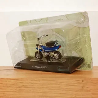 ​Moto Miniatura Benelli Caddy 1:18 - Colección
