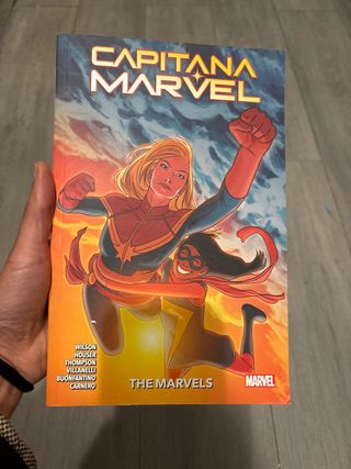 100% Marvel the marvels. capitana marvel