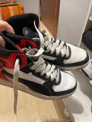 Zapatillas altas Puma negras, rojas y blancas