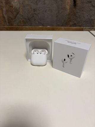 Airpods 4 con cancelación de ruido