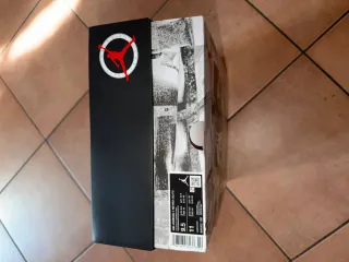 Nike Air Jordan 4 Retro OG