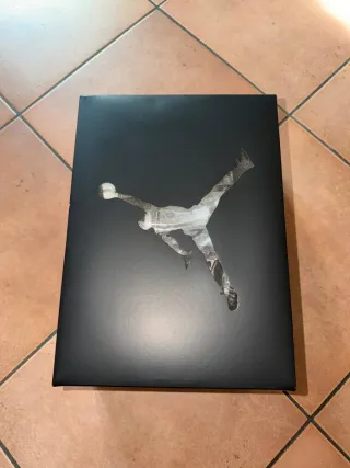 Nike Air Jordan 4 Retro OG