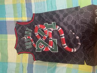 Conjunto NBA Gucci Lakers Talla XXL