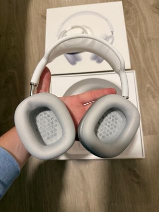 AirPods Max Apple Plateados