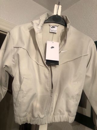Cazadora Nike niño sin estrenar