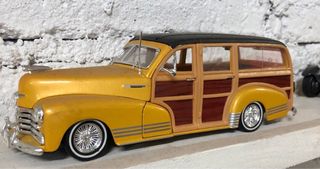 Coche Americano 1/24