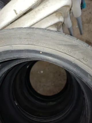 Neumáticos de coche (4 unidades)