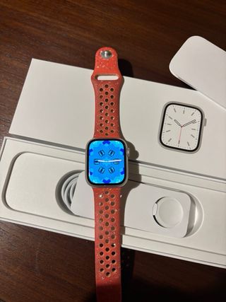 Apple Watch Series 7 Beige