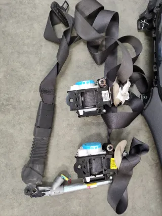 Salpicadero y kit de airbag Kia Carens 4 de 2016
