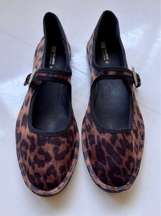 Bailarinas estampado animal print talla 39