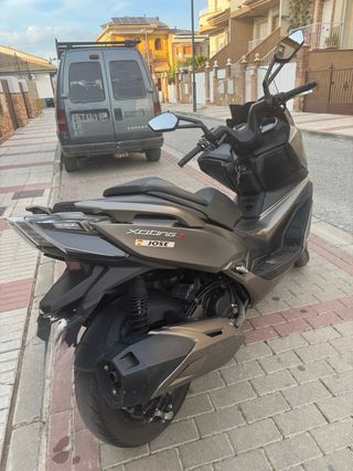 Kymco Xciting 400s Gris