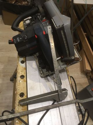 Sierra circular Bosch GKS 68 BC