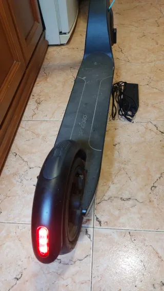 Patinete Eléctrico Cecotec Serie A