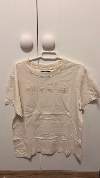Camiseta Nike Talla XS Beige