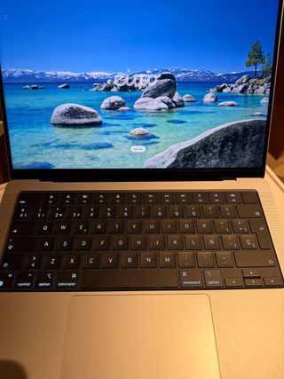 MacBook Pro 14 M4 Argento