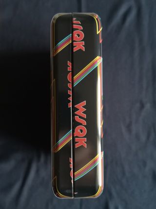 Tin Box Stranger Things + Card LE Panini