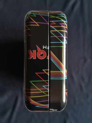 Tin Box Stranger Things + Card LE Panini