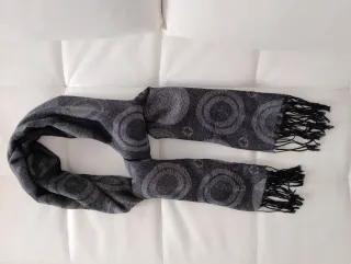 BUFANDA PAÑUELO FULAR MUJER TONOS GRISES Y NEGRO